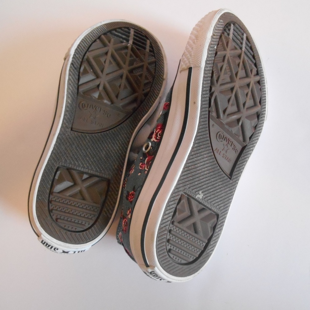 Converse All Star Girls Shoes Size 11 - Picture 4 of 4